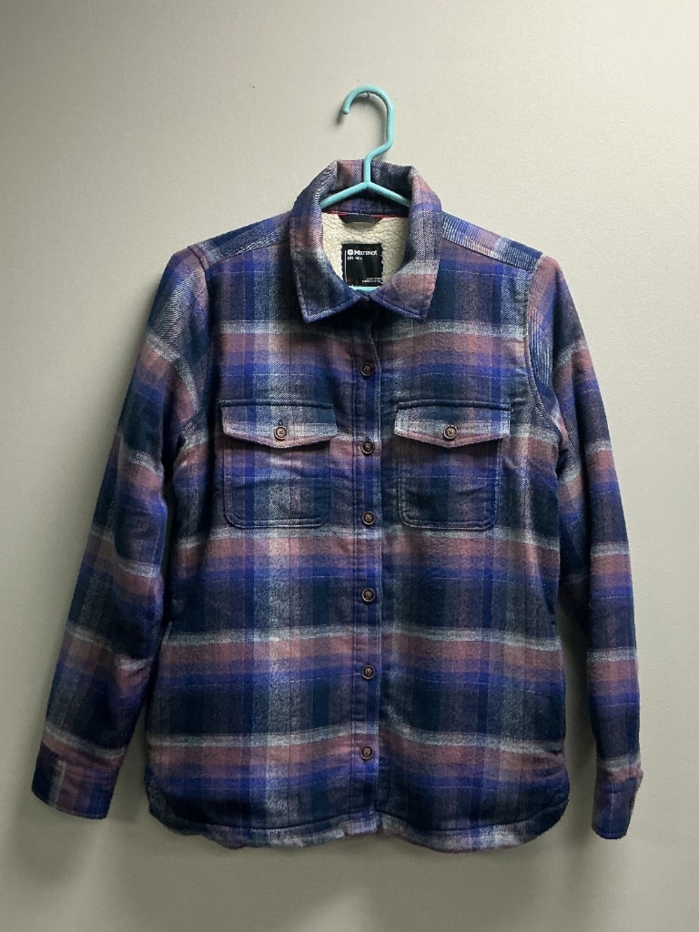 Marmot sherpa lined flannel jacket. Women’s small. Pink/Blue/Purple/Grey